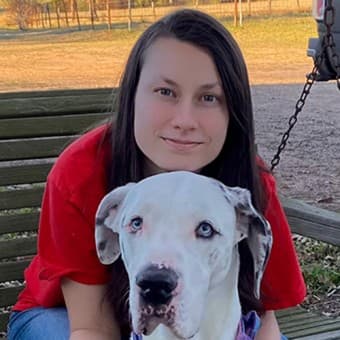 Dr. Kyli Chen Dr. Kyli Chen